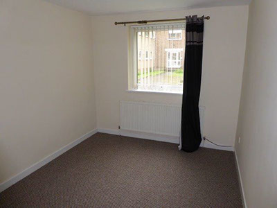Lighthouse lettings image of St Aidan's Court - Bedroom 1 - Prenton, Birkenhead